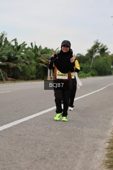 Runner Photo 2035534