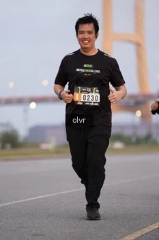 Runner Photo 2035546