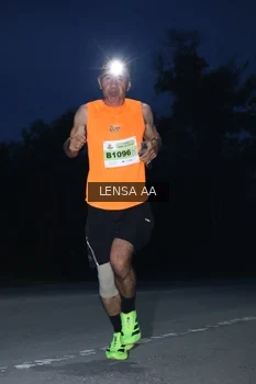 Runner Photo 2035559