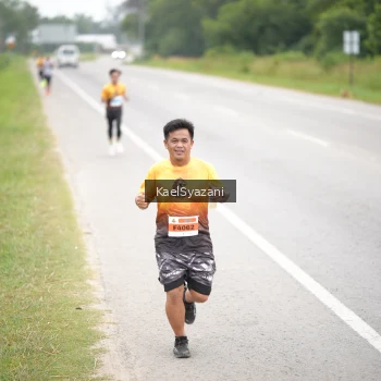 Runner Photo 2035561