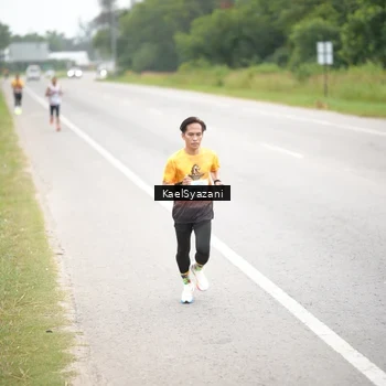 Runner Photo 2035593
