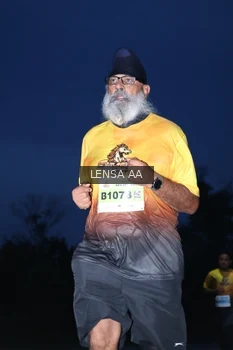 Runner Photo 2035634