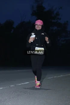Runner Photo 2035643