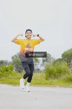 Runner Photo 2035647