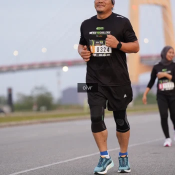 Runner Photo 2035726