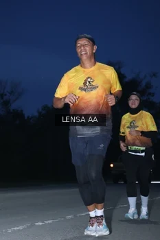 Runner Photo 2035744