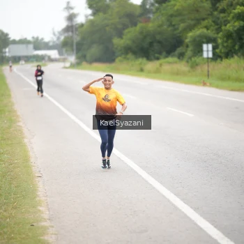 Runner Photo 2035763