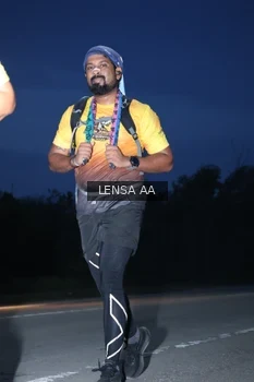 Runner Photo 2035764