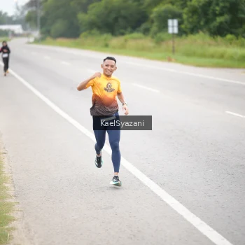 Runner Photo 2035777