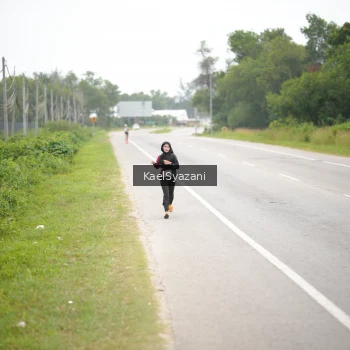 Runner Photo 2035797