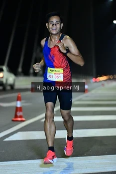 Runner Photo 2035866
