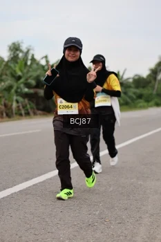 Runner Photo 2035910
