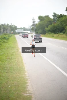 Runner Photo 2035913