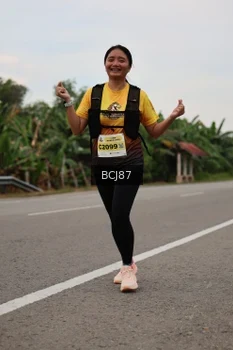 Runner Photo 2035921