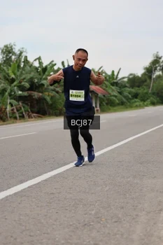 Runner Photo 2035924