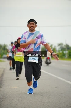 Runner Photo 2035956