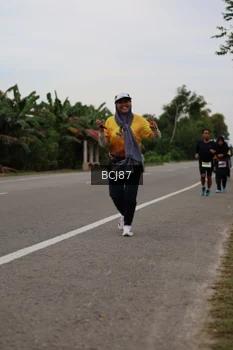 Runner Photo 2035959