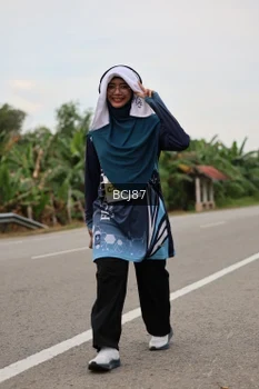 Runner Photo 2035993