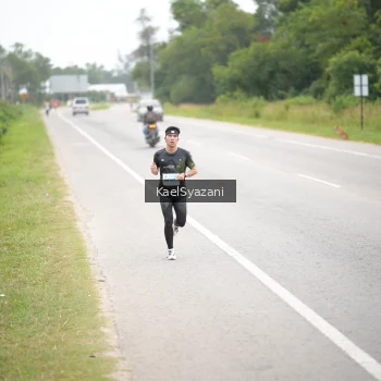 Runner Photo 2036036