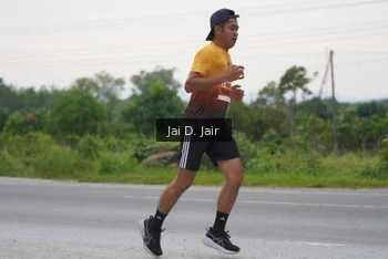 Runner Photo 2036058