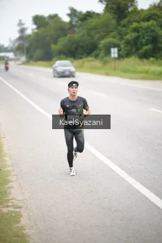Runner Photo 2036074