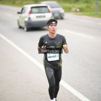 Runner Photo 2036090