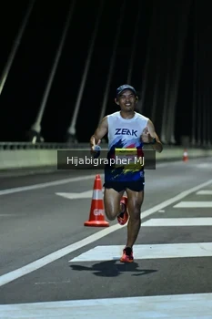 Runner Photo 2036136