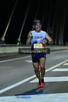 Runner Photo 2036162