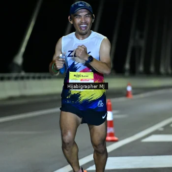 Runner Photo 2036173