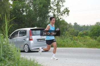 Runner Photo 2036179