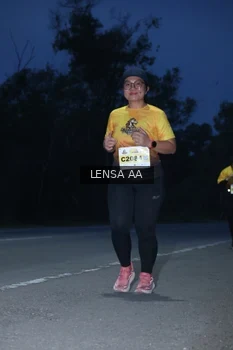 Runner Photo 2036201