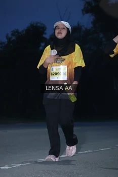 Runner Photo 2036262