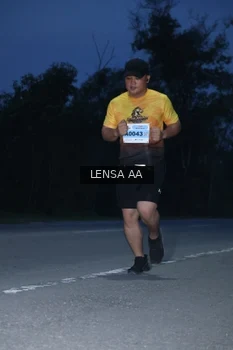 Runner Photo 2036312