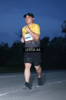 Runner Photo 2036323
