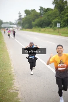 Runner Photo 2036329