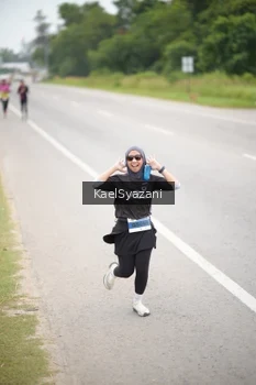 Runner Photo 2036344