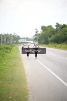 Runner Photo 2036353