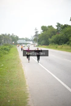 Runner Photo 2036359