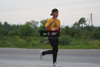 Runner Photo 2036367