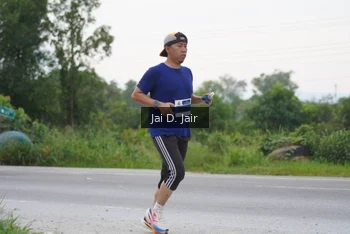 Runner Photo 2036407