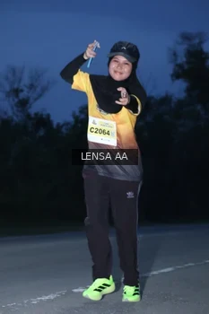 Runner Photo 2036408