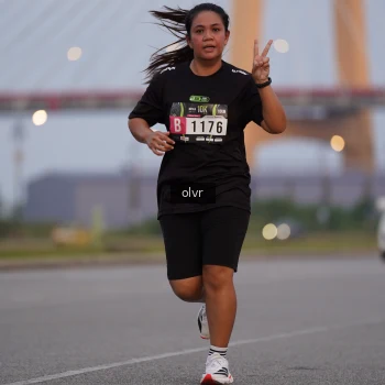 Runner Photo 2036444