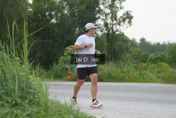 Runner Photo 2036454