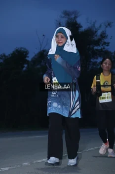 Runner Photo 2036461
