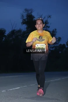 Runner Photo 2036462