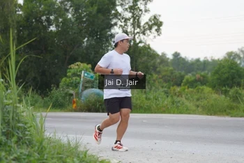 Runner Photo 2036463