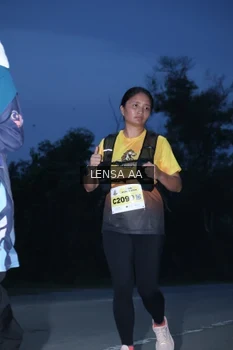 Runner Photo 2036468