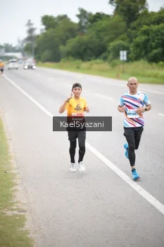 Runner Photo 2036472