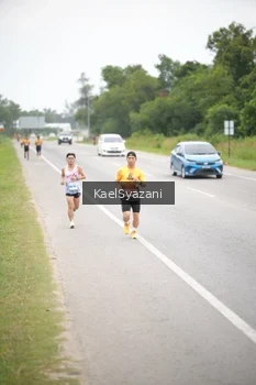 Runner Photo 2036485