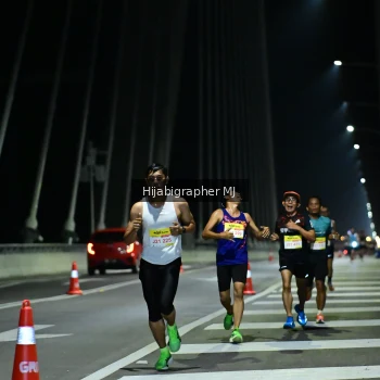 Runner Photo 2036486